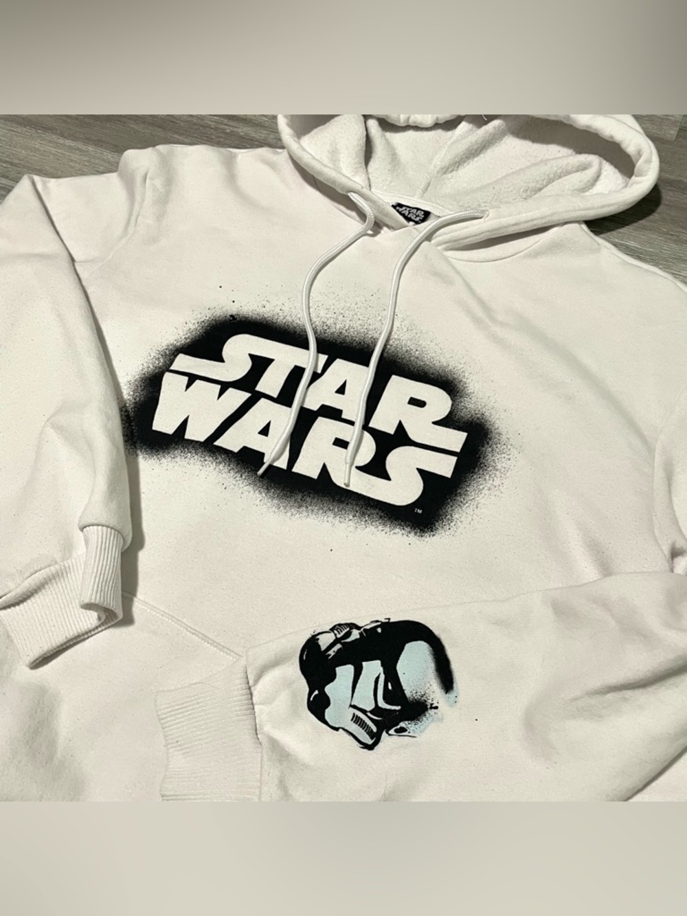 Star Wars White Graphic Hoodie Sweatshirt Stormtrooper Darth Vader Print Size M